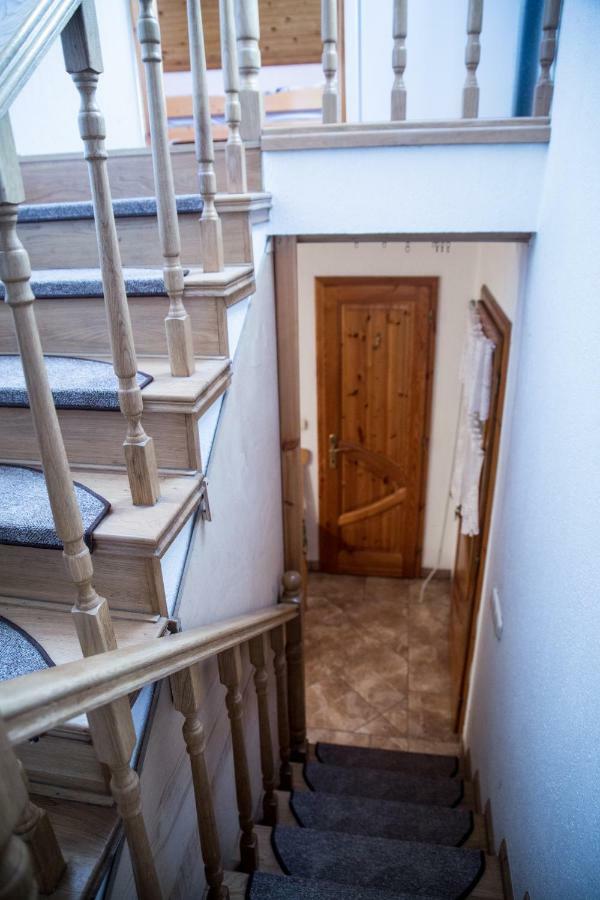 Berger Pince-Vendeghaz, Hajosi Pincek Hotell Exteriör bild